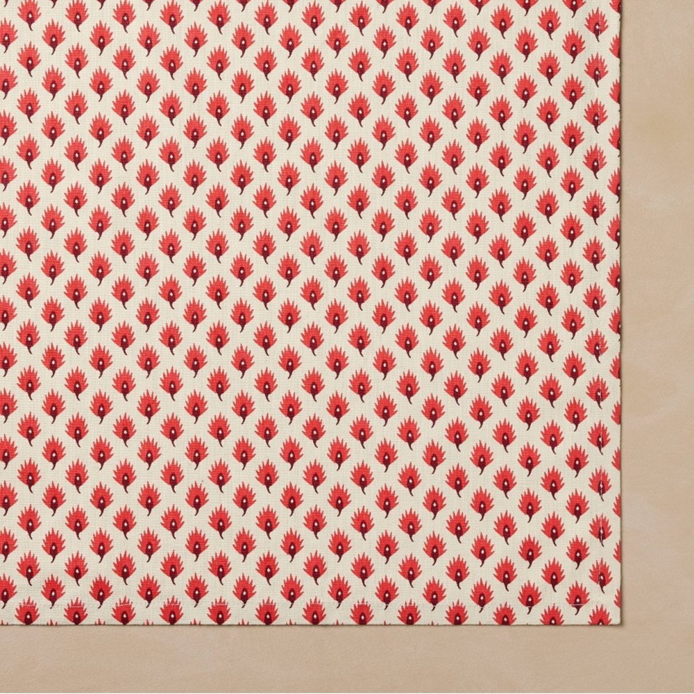 John Derian for Target 84"x60" Red Leaf-Like Print on Cream Table Cloth NWT - Picture 3 of 10